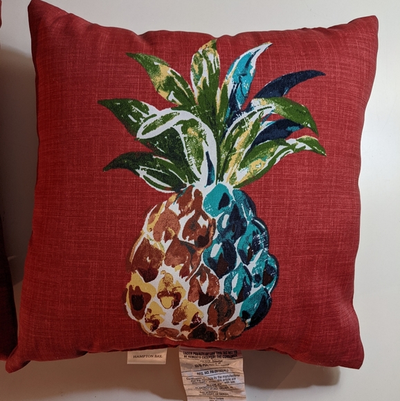 hampton bay pineapple pillow